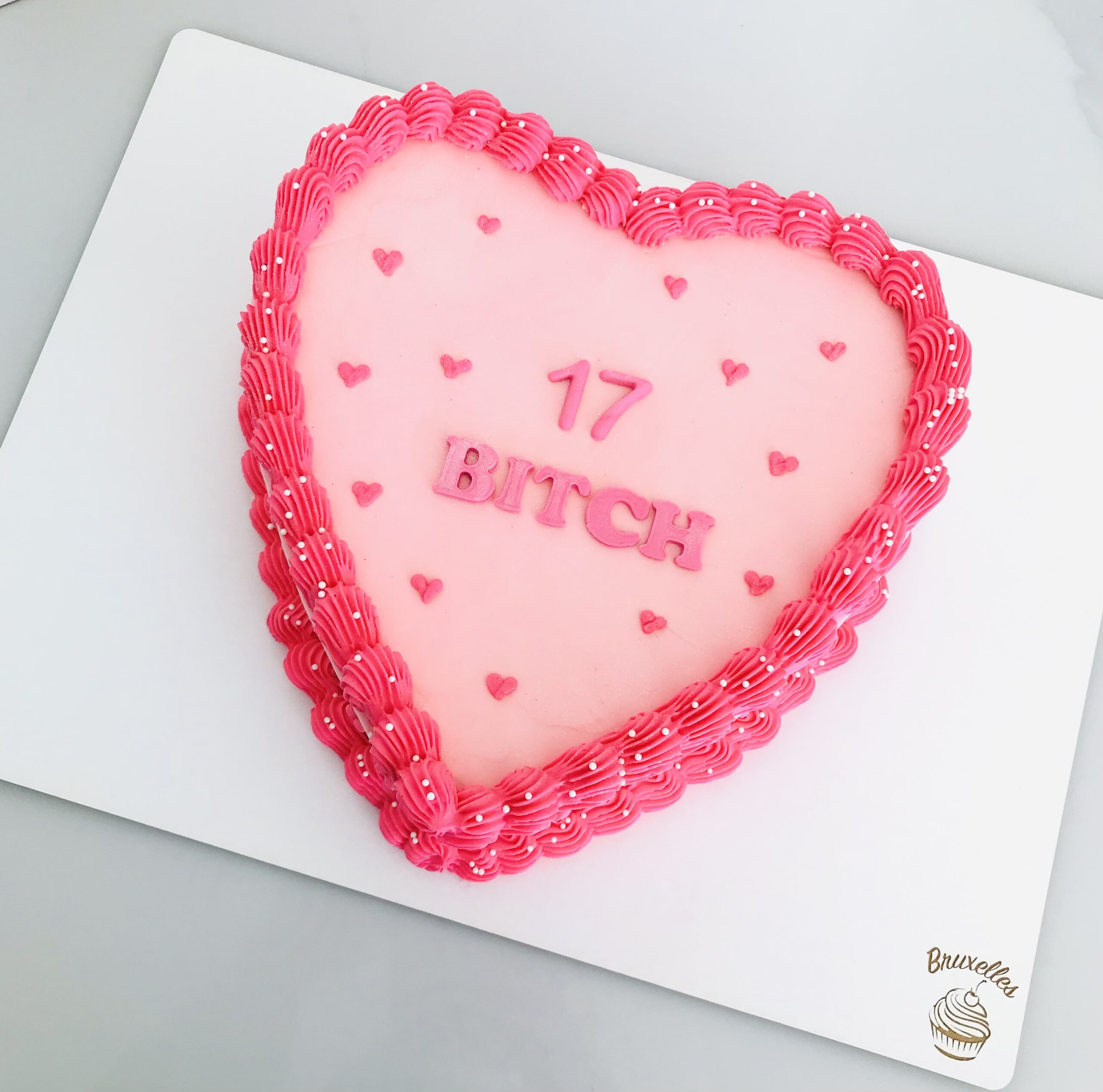 Heart cake